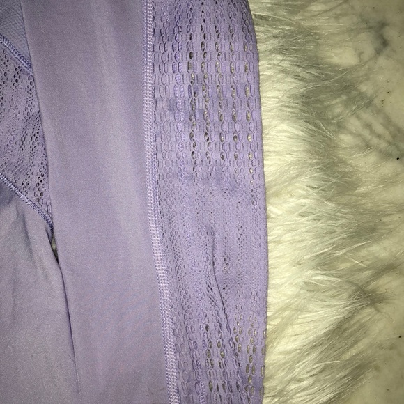 Lululemon Long Sleeve Shirt - Picture 3 of 4